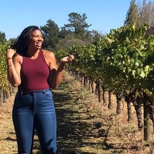 Meet your Posher, Melanie